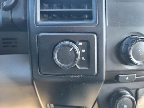 Used 2016 Ford F150 XL w/ Equipment Group 101A Mid image 25