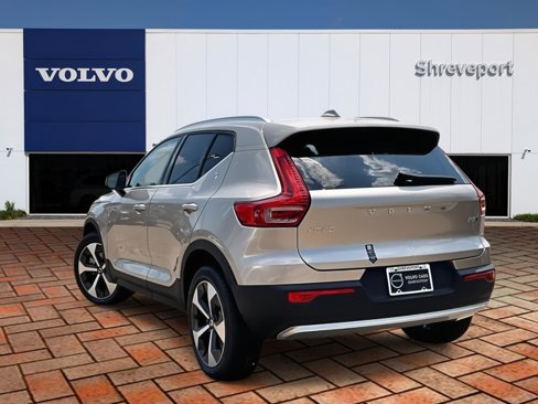 New 2024 Volvo XC40 B5 Plus w/ Protection Package Premier image 3