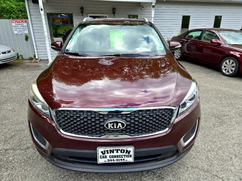 Used 2017 Kia Sorento AWD image 8