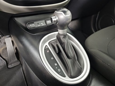 Used 2019 Kia Soul image 21