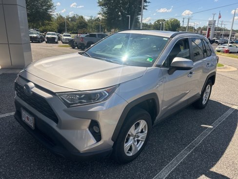 Used 2021 Toyota RAV4 XLE w/ Convenience Package image 21