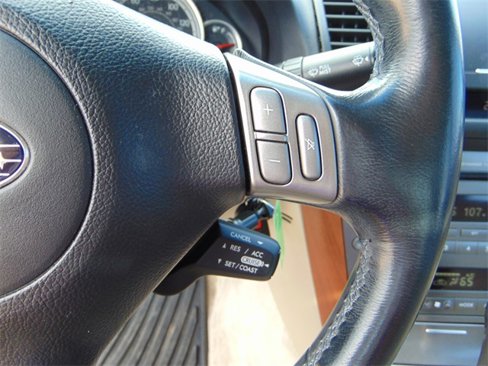 Used 2005 Subaru Outback 3.0R image 16