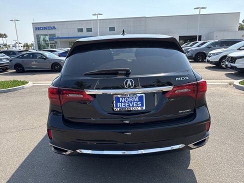 Used 2017 Acura MDX SH-AWD w/ Technology Package image 4