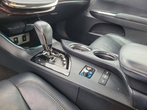 Used 2014 Toyota Avalon XLE image 29