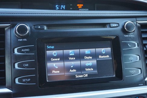 Used 2017 Toyota Highlander FWD V6 image 33