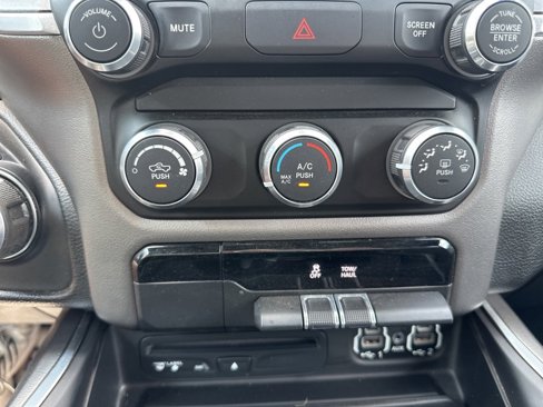 Used 2019 RAM 1500 Big Horn image 73