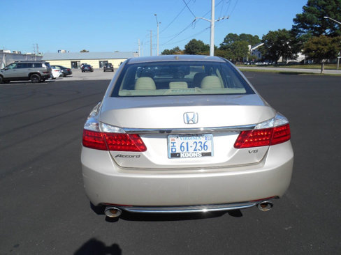 Used 2014 Honda Accord EX-L image 7