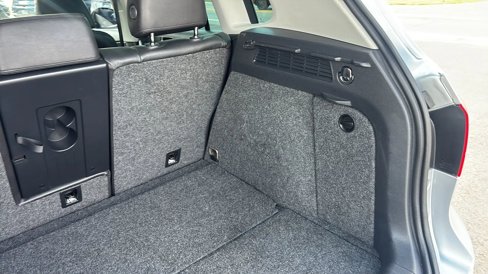 Used 2017 Volkswagen Tiguan Sport image 28