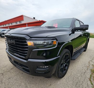 Used 2025 RAM 1500 Laramie w/ Night Edition image 16