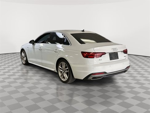 Used 2022 Audi A4 2.0T Premium Plus w/ Premium Plus Package image 5
