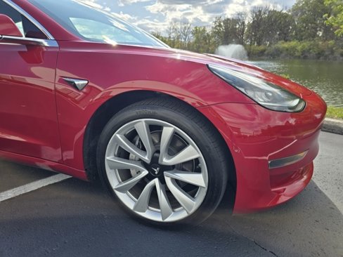 Used 2018 Tesla Model 3 Long Range image 6