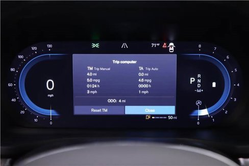 Used 2024 Volvo S60 B5 Plus w/ Protection Package Premier image 17