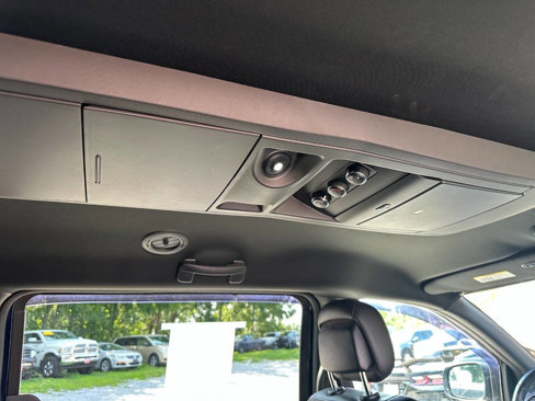 Used 2015 Dodge Grand Caravan R/T w/ Driver Convenience Group image 19