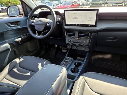 New 2025 Ford Maverick Lobo image 12