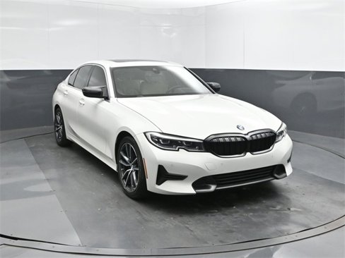 Used 2021 BMW 330i Sedan w/ Premium Package image 22