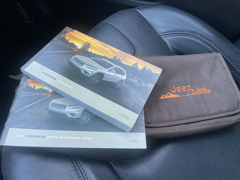 Used 2019 Jeep Cherokee Limited image 67