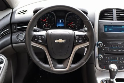 Used 2015 Chevrolet Malibu LS image 14