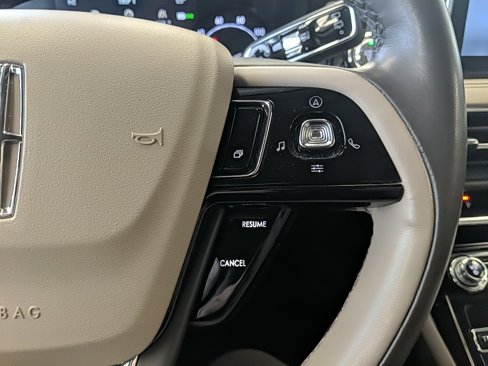 Used 2021 Lincoln Corsair AWD w/ Towing Package I image 15