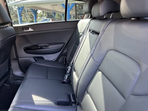 Used 2020 Kia Sportage EX image 29