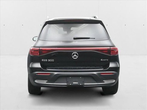 New 2025 Mercedes-Benz EQB 300 4MATIC image 5