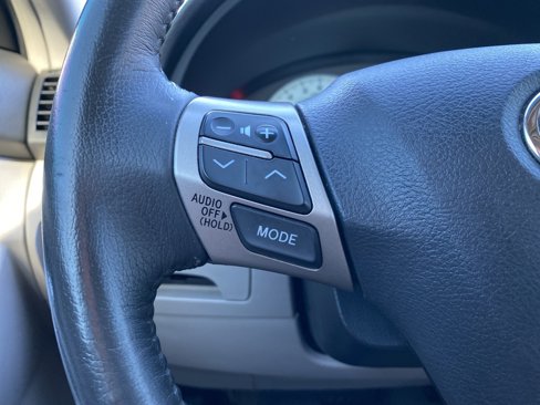 Used 2007 Toyota Camry SE image 25