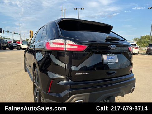 Used 2019 Ford Edge ST image 15