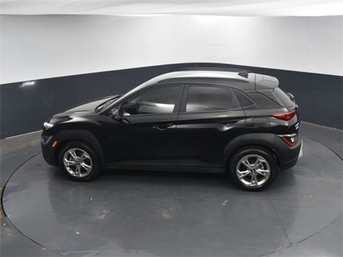 Used 2023 Hyundai Kona SEL w/ Winter Weather Package image 23
