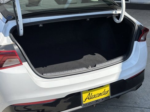 Used 2023 Kia K5 LXS image 21