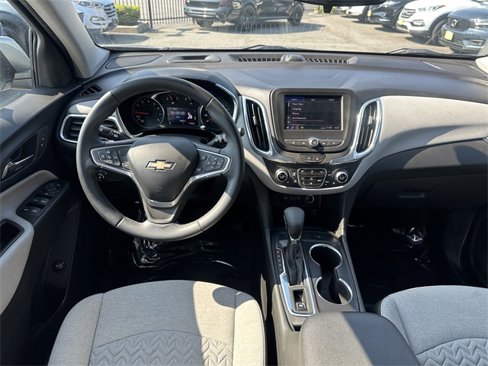 Used 2023 Chevrolet Equinox LT w/ Driver Convenience Package image 13