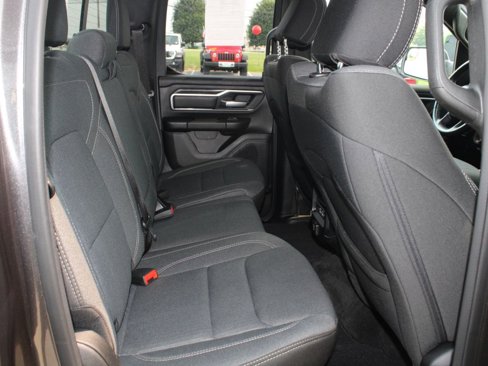 Used 2021 RAM 1500 Big Horn image 28
