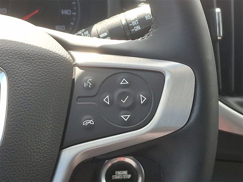 Used 2023 GMC Terrain SLT image 21