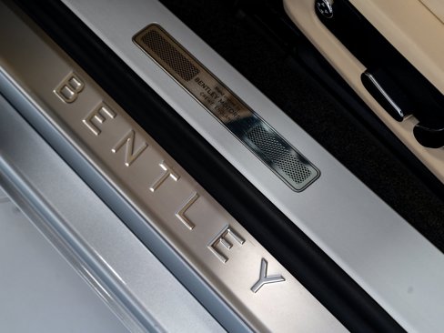 Certified 2022 Bentley Continental GT image 21