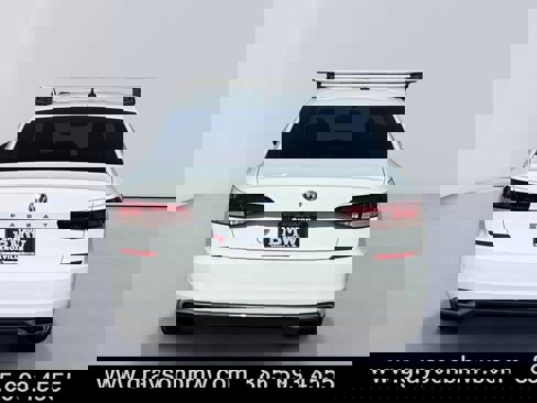 Used 2020 Volkswagen Passat 2.0T SE image 4
