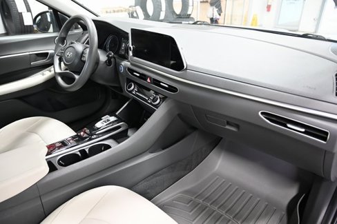 Used 2023 Hyundai Sonata SEL w/ Preferred Accessory Package image 14