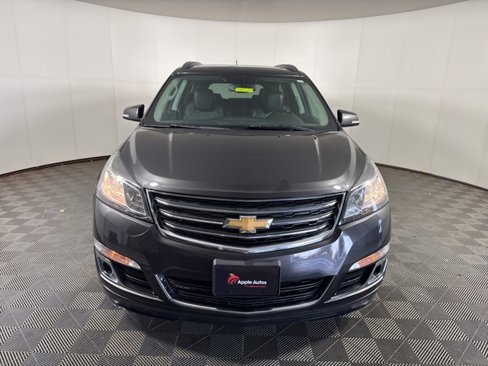Used 2015 Chevrolet Traverse LT image 2