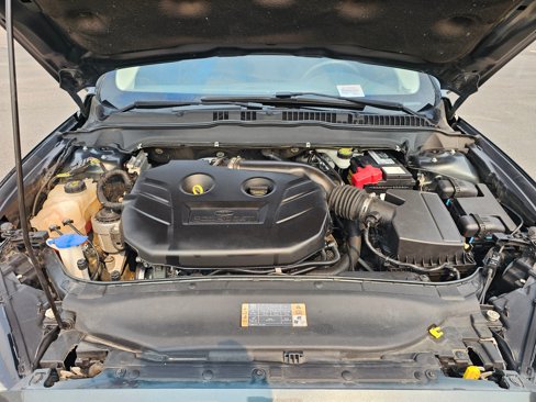 Used 2015 Ford Fusion SE w/ Equipment Group 202A image 9
