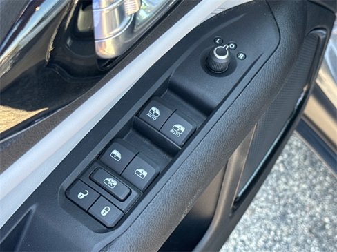 Certified 2022 Jeep Compass Limited image 15
