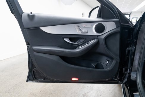 Used 2021 Mercedes-Benz C 300 Sedan image 16