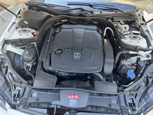 Used 2014 Mercedes-Benz E 350 Sedan image 29