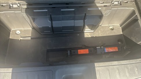 Used 2018 Nissan Pathfinder SL image 14