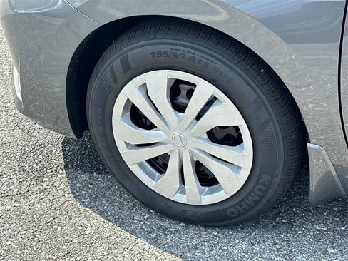 New 2025 Nissan Versa S image 16