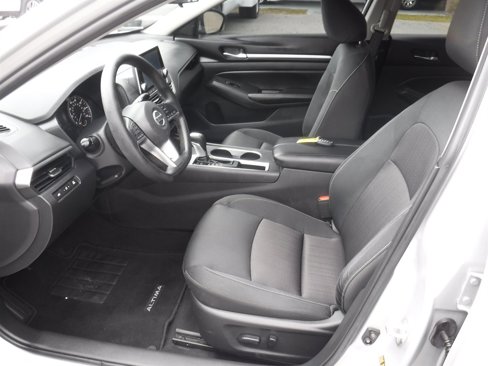 Used 2022 Nissan Altima 2.5 SV image 12