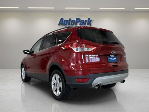 Used 2015 Ford Escape SE w/ Equipment Group 201A image 5