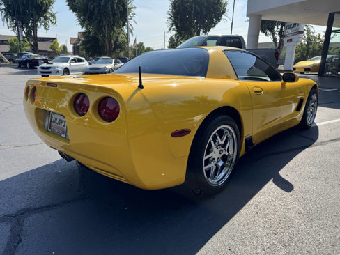 Used 2003 Chevrolet Corvette Z06 w/ Memory Package, 3 Drivers image 5