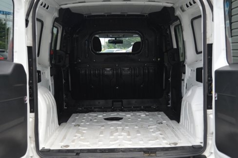 Used 2018 RAM ProMaster City Tradesman SLT w/ Lights & Wheels Group image 9
