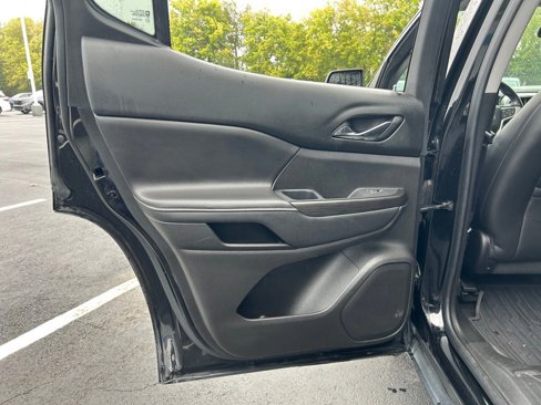 Used 2018 GMC Acadia SLT image 21