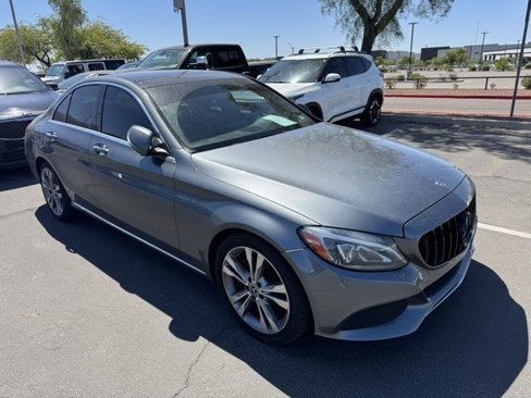 Used 2018 Mercedes-Benz C 300 Sedan image 2