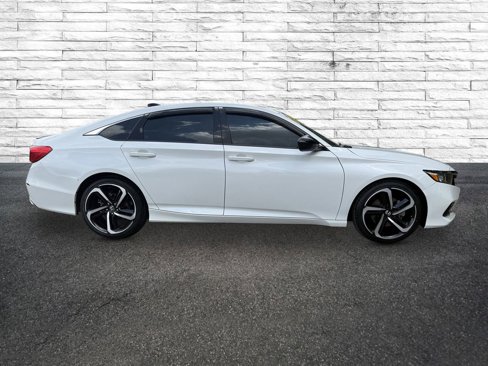 Used 2021 Honda Accord Sport image 2