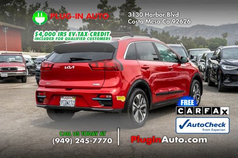 Used 2022 Kia Niro EX image 4