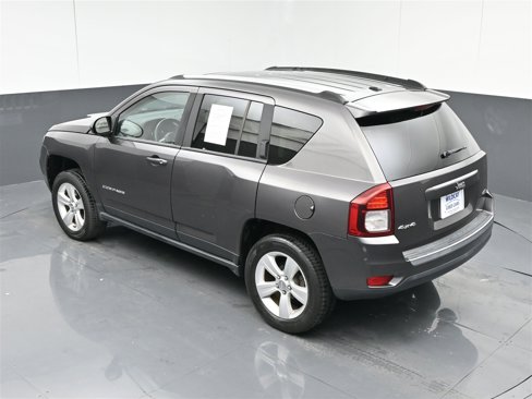 Used 2015 Jeep Compass 4WD image 26
